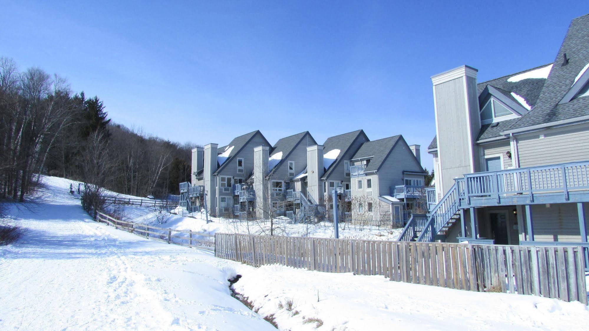 Blue Mountain Suites Blue Mountains Exterior photo